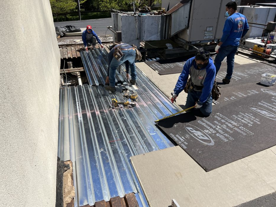 <h2>Years of experience in Commercial Roof repair</h2>